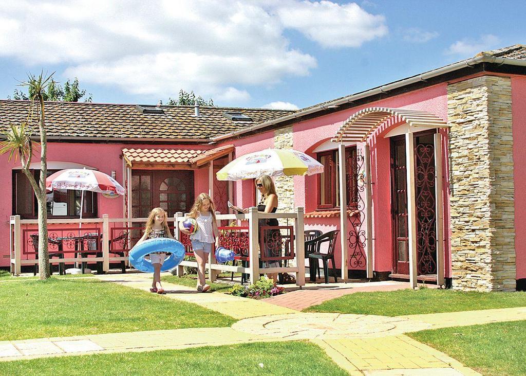 Welcome Family Hotel Dawlish Exterior foto